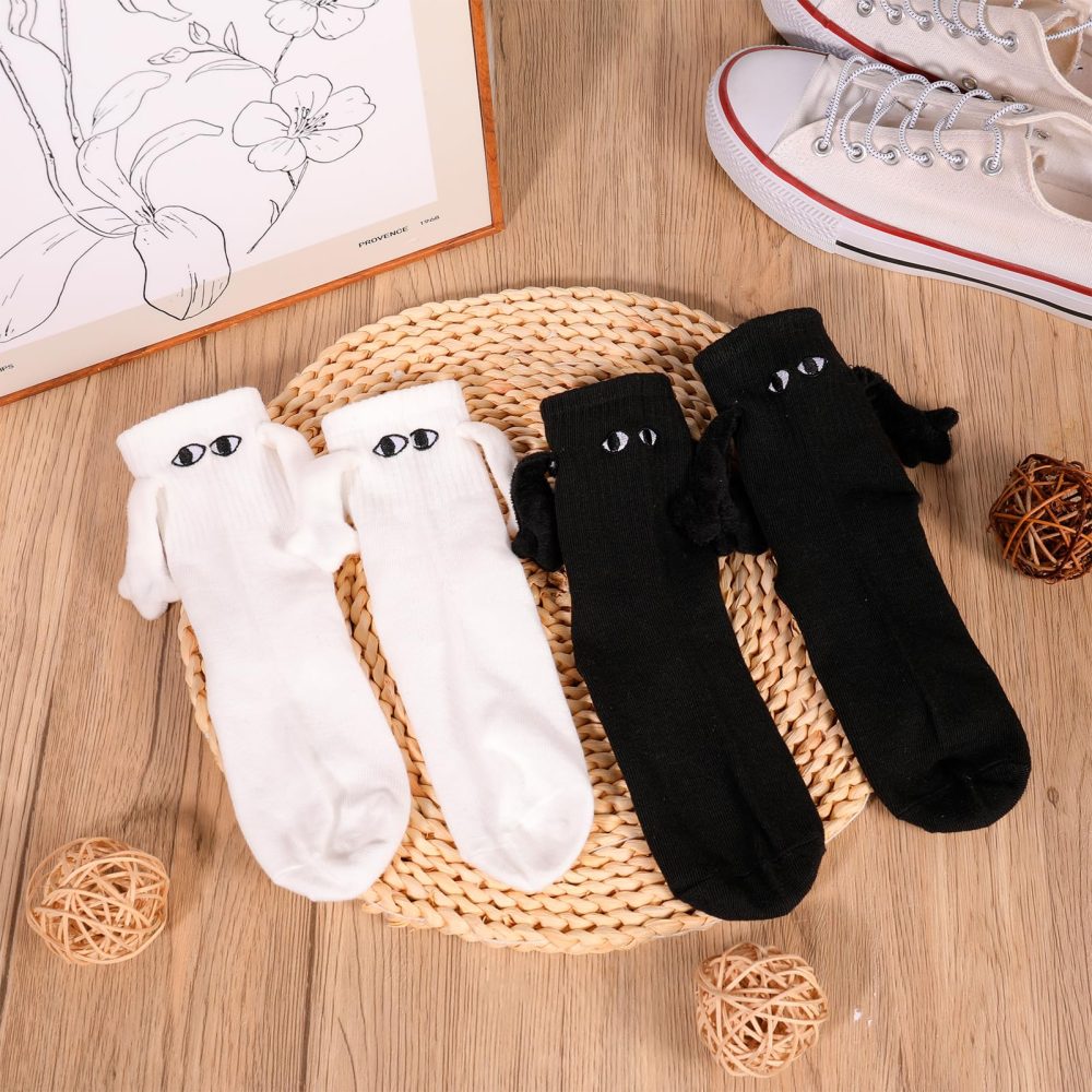 Firtink 2 Pairs Funny Couple Socks, Magnetic Socks Hand Holding Socks Hand in Hand 3D Couple Socks Novelty Show Off Socks Cartoon Casual Crew Socks for Men Women Teens Her Him(large white) - Image 2