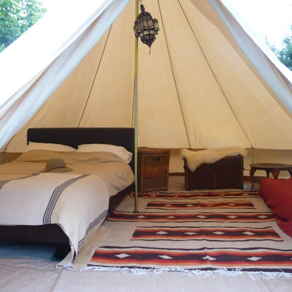 Buyagift One Night Charming Escape Gift Experience Box - 290 hotel and glamping overnight stays for two people - Image 4