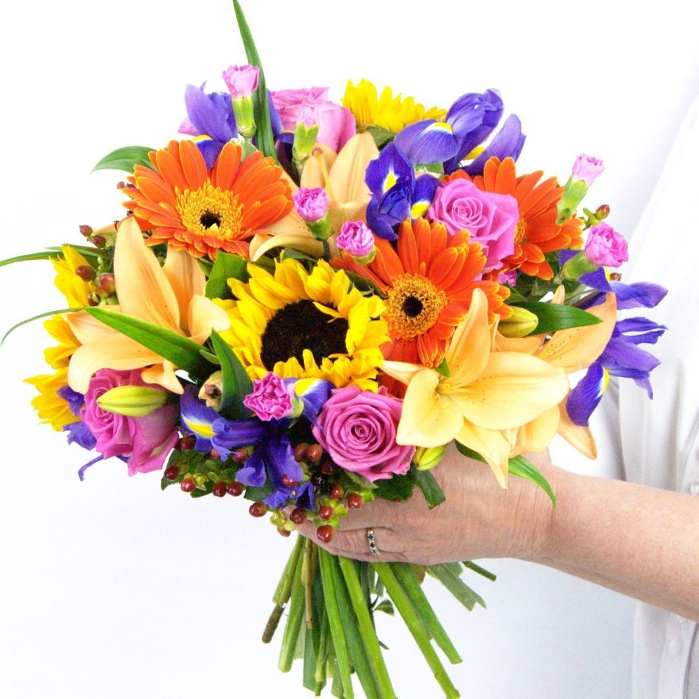 Clare Florist Fantastic Summer Memories Fresh Flower Bouquet Beautiful Fresh Lilies, Roses and Sunflowers Hand Arranged by Florists - Image 5