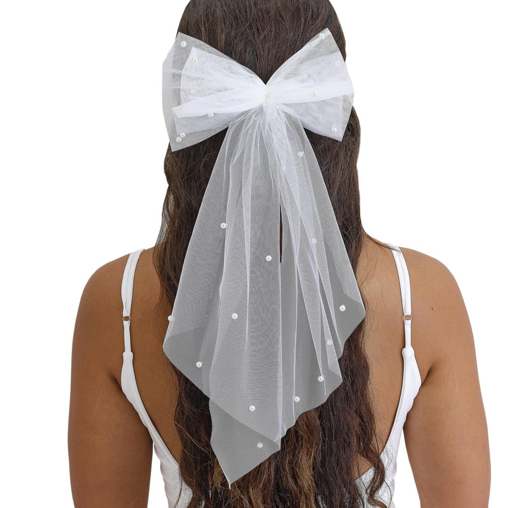 Ginger Ray Bride to Be White Tulle Bow with Faux Pearl Embellishments and Hair Clip to Attach Hen Party Wearable 46cm