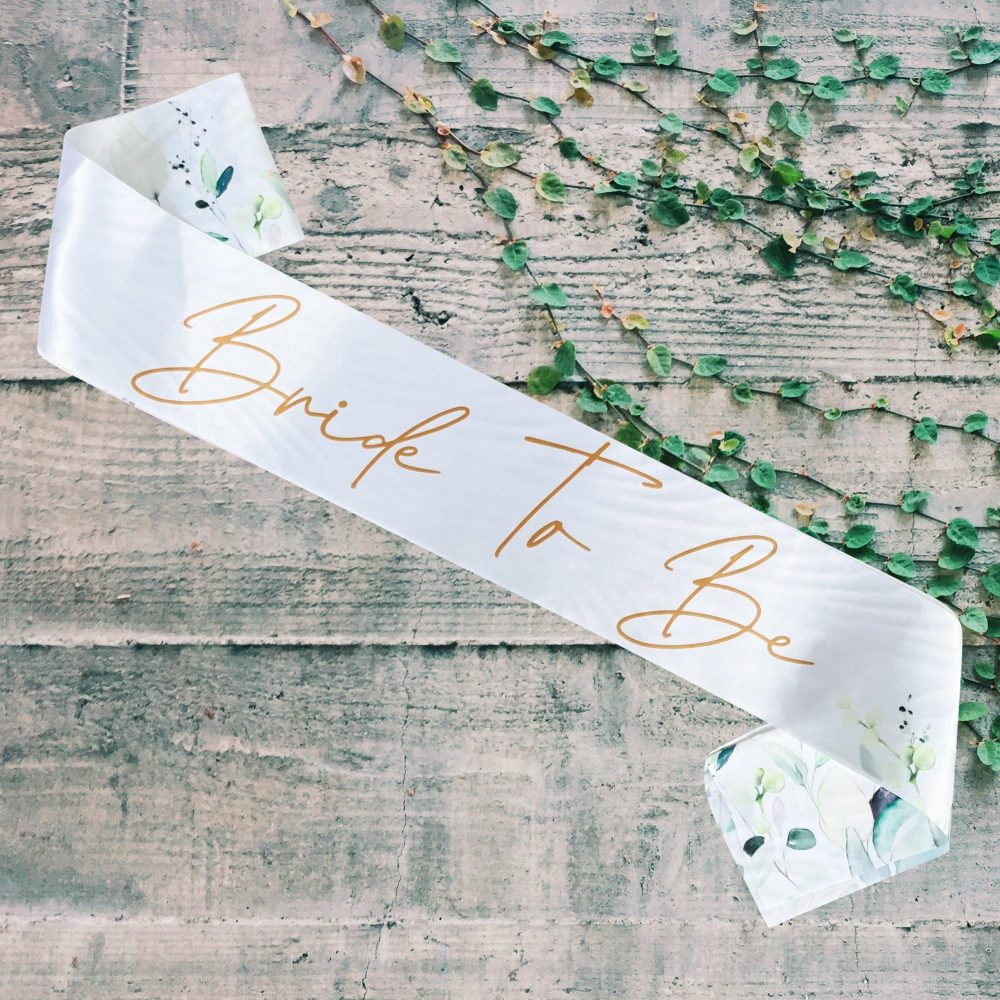 Blue Planet Fancy Dress Bride to Be Hen Party Sash (Pack of 1) Botanical White Satin Sashes with Gold Text for Women and Girls Bachelorette Parties Bridal Party Favours Wedding Accessories - Image 4